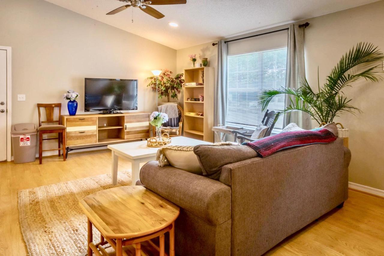 Life'S A Breeze! Updated 3B Home 10 Min To Beach! Gulf Breeze Buitenkant foto